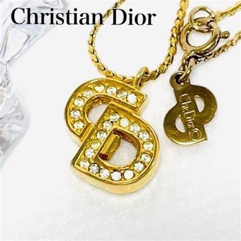 christian dior 彼女 プレゼント